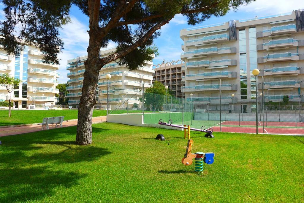 Rentalmar Families Larimar Salou Zewnętrze zdjęcie